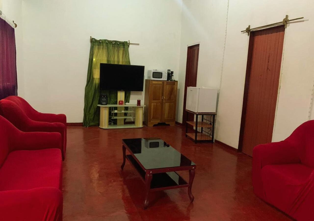 Casa No Centro Do Mundo Ilheu Equator Βίλα Ilheu das Rolas Εξωτερικό φωτογραφία